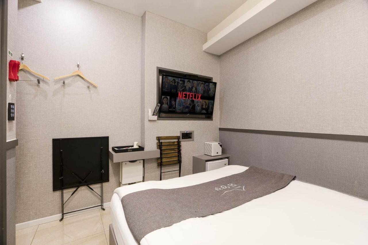 Hotel Dongyangjang Dongdaemun-Jongno Szöul Kültér fotó