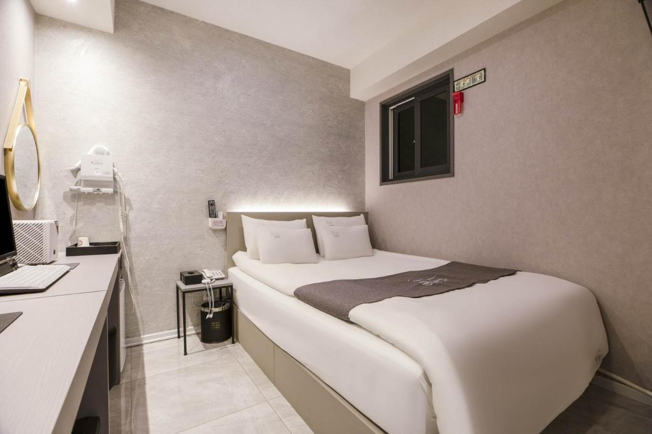 Hotel Dongyangjang Dongdaemun-Jongno Szöul Kültér fotó