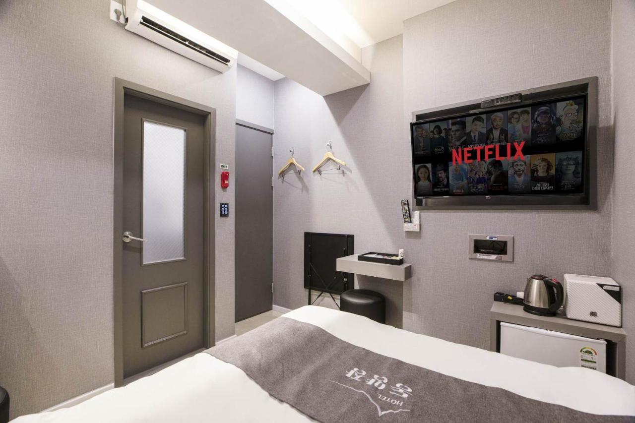 Hotel Dongyangjang Dongdaemun-Jongno Szöul Kültér fotó