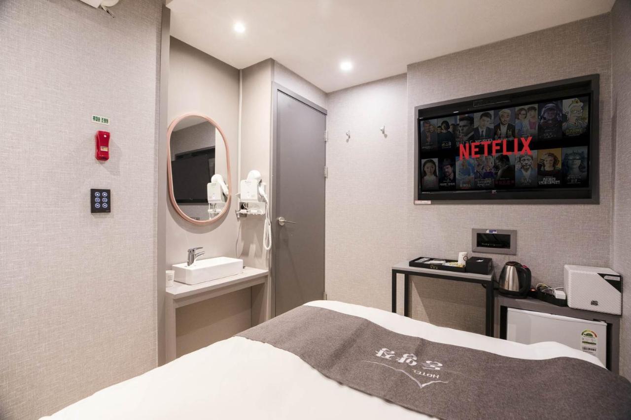 Hotel Dongyangjang Dongdaemun-Jongno Szöul Kültér fotó